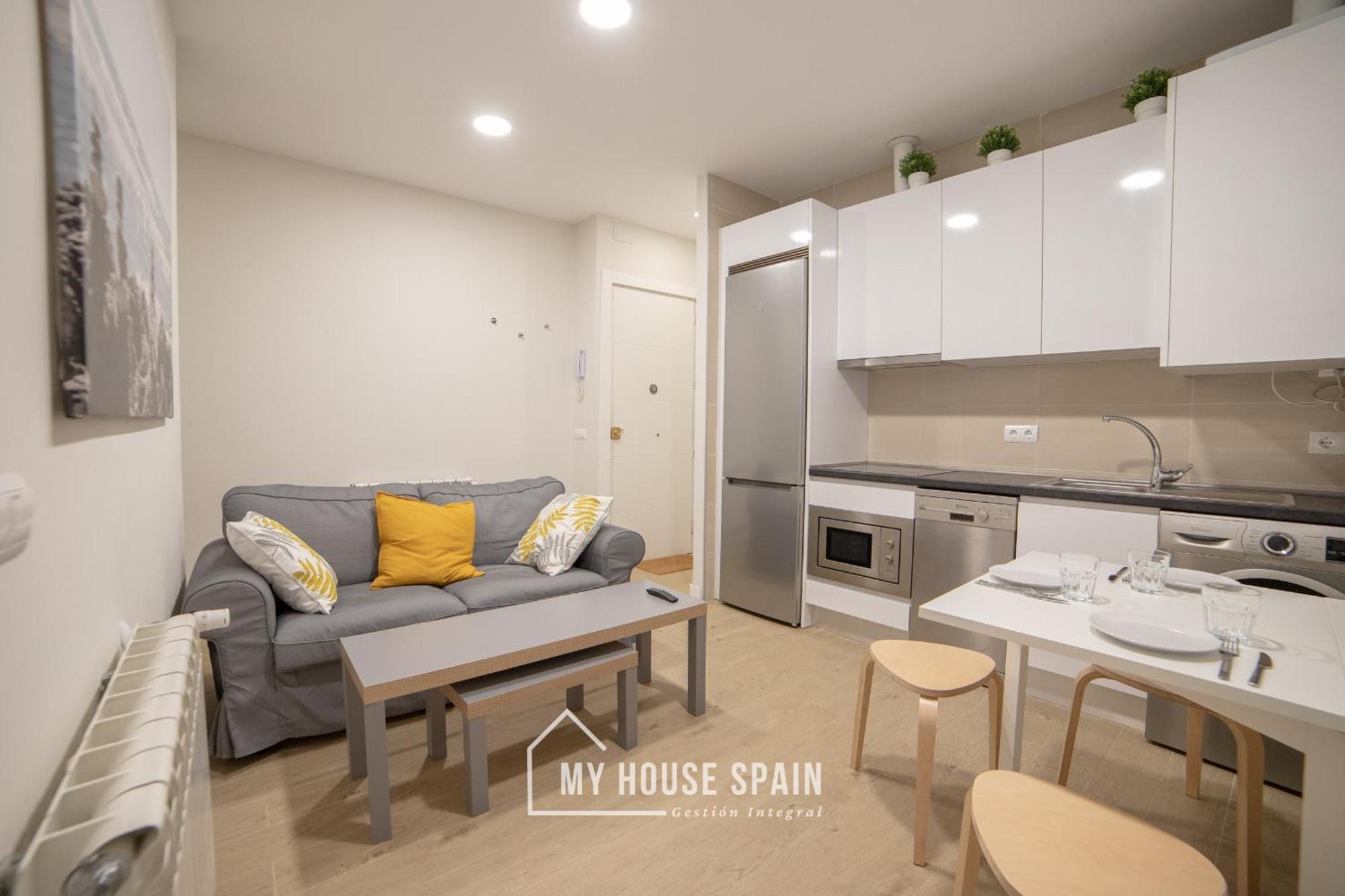 Myhousespain - Acogedor Piso Con Patio En Chamberi Madrid Bagian luar foto