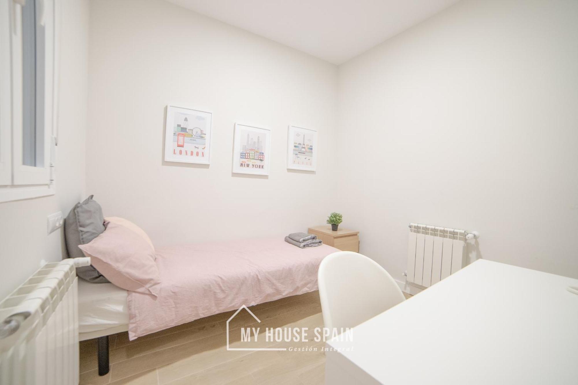 Myhousespain - Acogedor Piso Con Patio En Chamberi Madrid Bagian luar foto